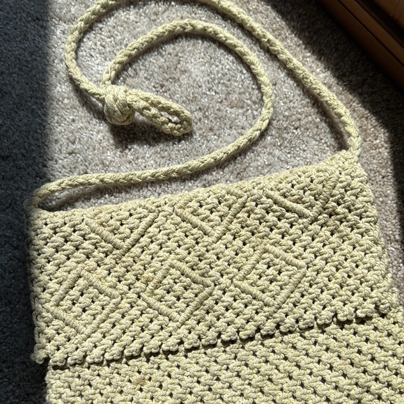 Boho Cream Crossbody Bag with Fringe Tassels Macrame. - Picture 3 of 5